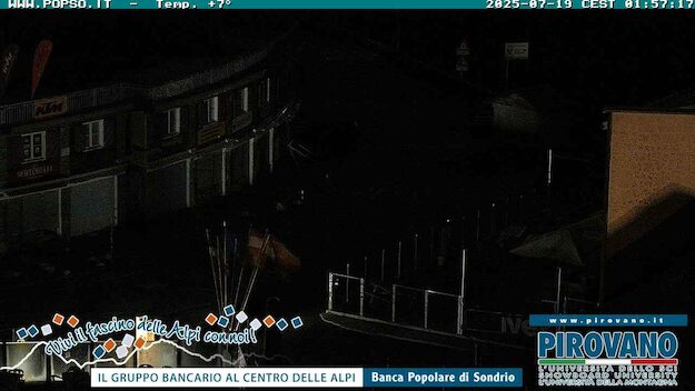 Dal Pirovano, uno sguardo verso il passo
